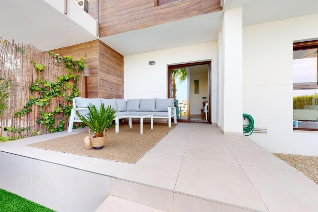 אוריהואלה Apartman S Vlastnim Bazenem מראה חיצוני תמונה
